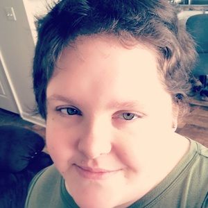 Meet your Posher, Lesley